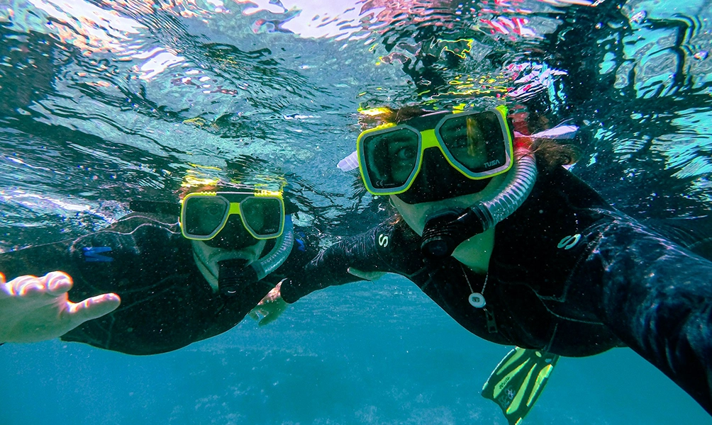 galapagos-experience-snorkel
