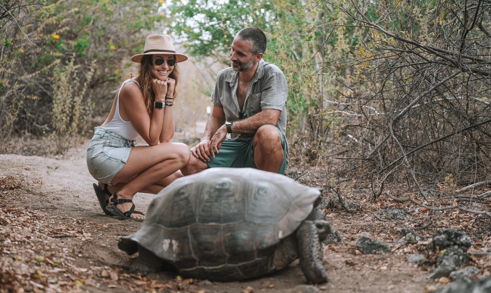 galapagos-treasure-experiences-catamaran